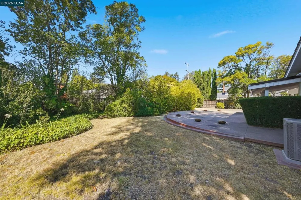2973 Mi Elana Cir Walnut Creek, CA 94598