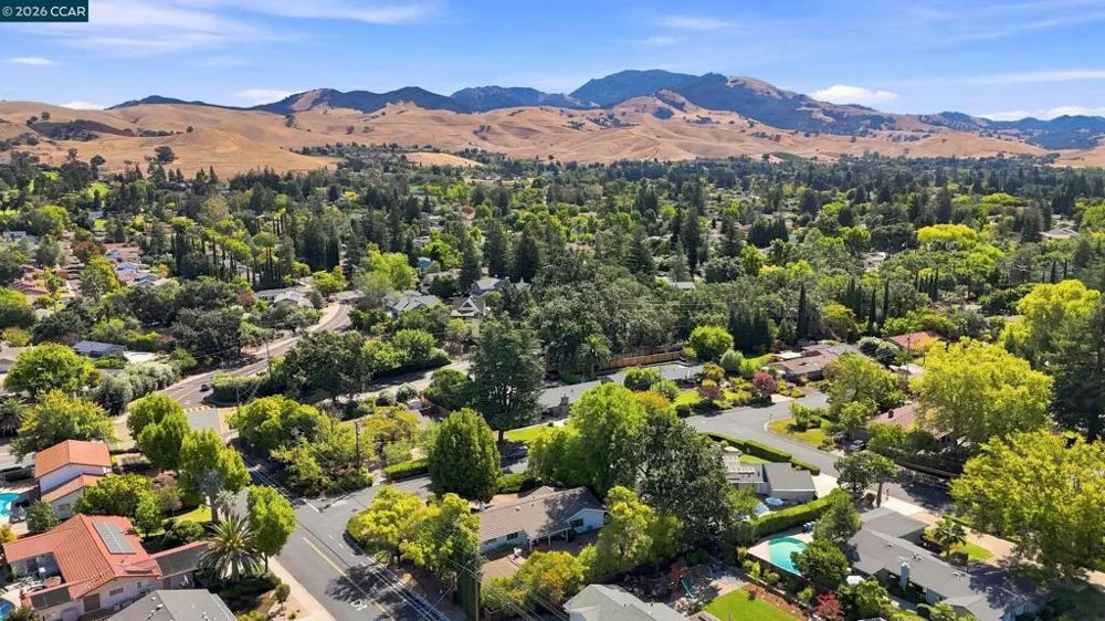 2973 Mi Elana Cir Walnut Creek, CA 94598