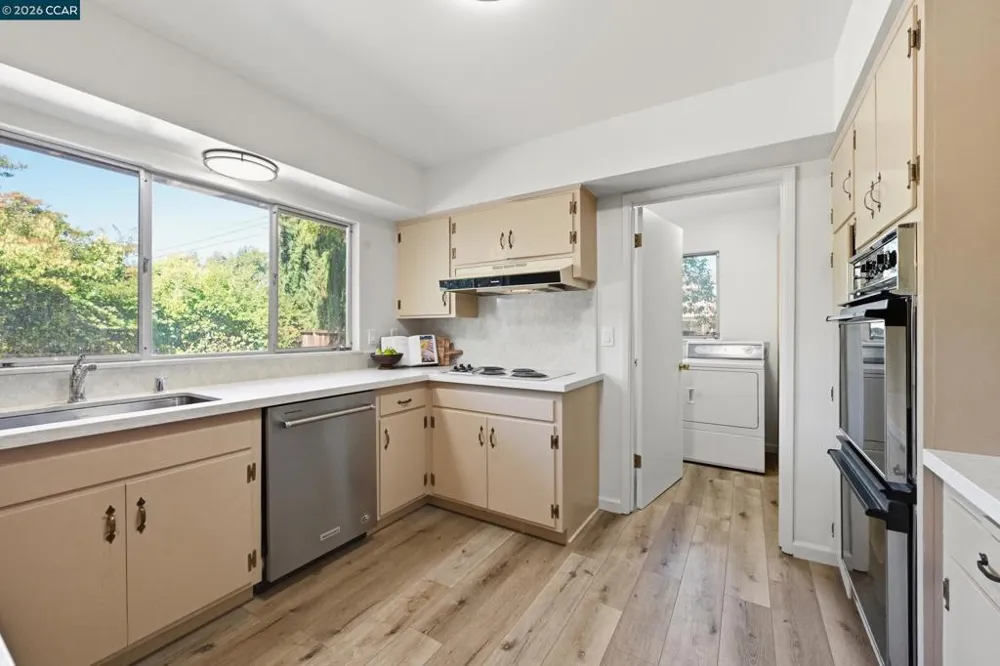 2973 Mi Elana Cir Walnut Creek, CA 94598