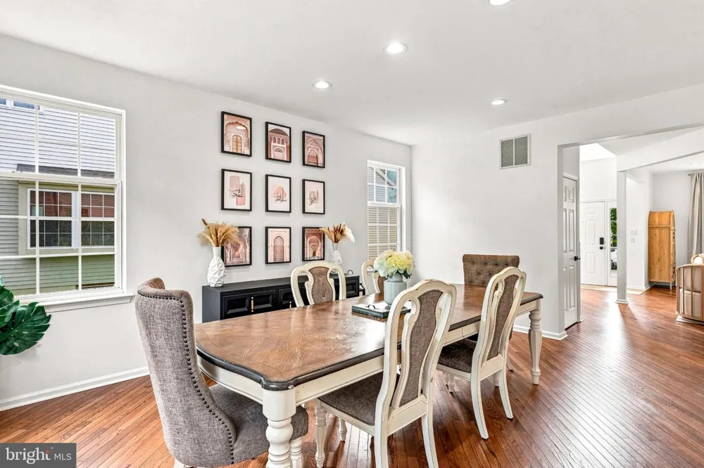 12 WOOD VIEW DRIVE Mount Laurel, NJ 08054
