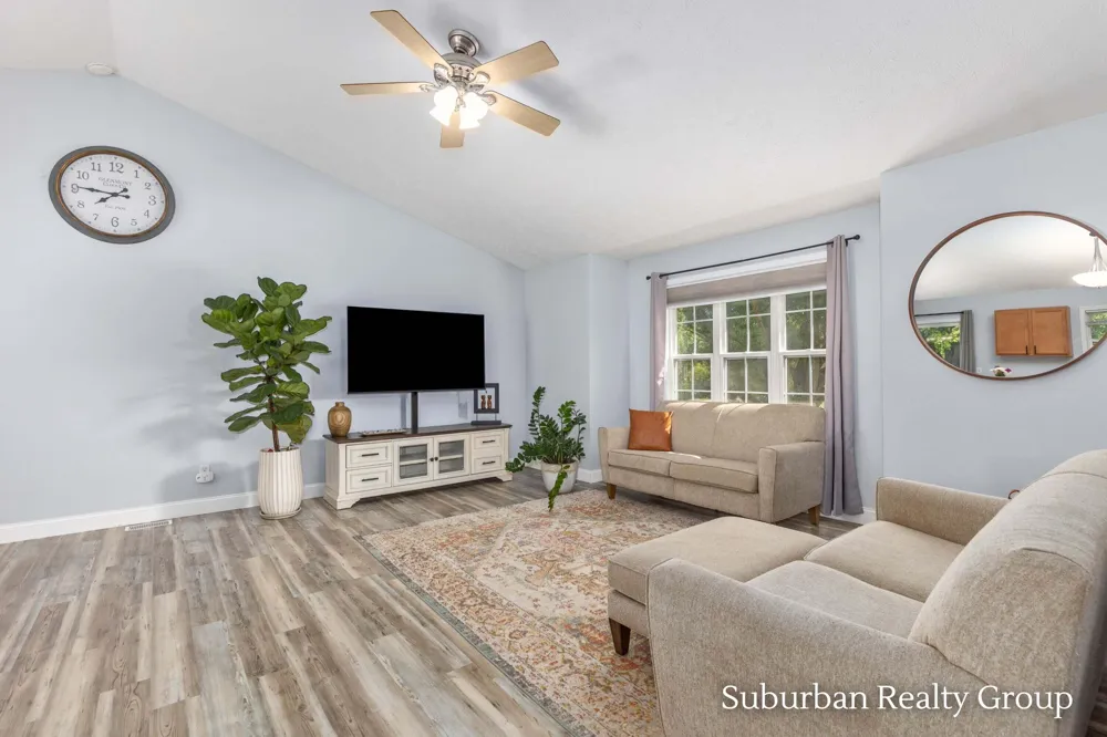 6379 Sheldon Drive Hudsonville, MI 49426