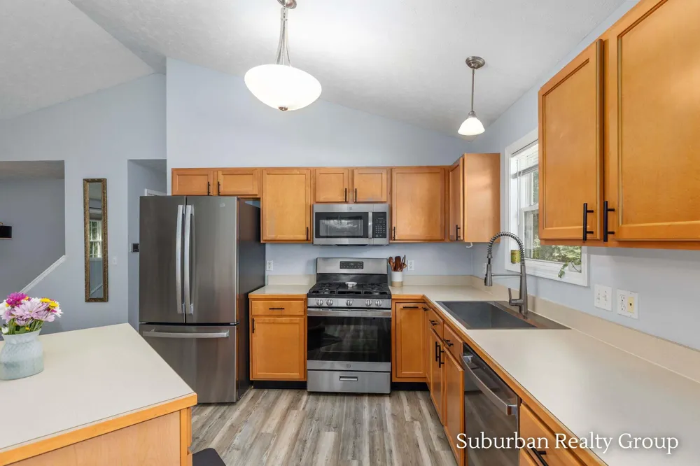 6379 Sheldon Drive Hudsonville, MI 49426