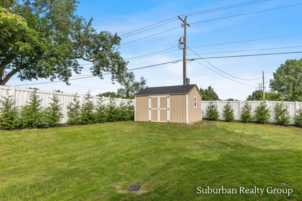 6379 Sheldon Drive Hudsonville, MI 49426