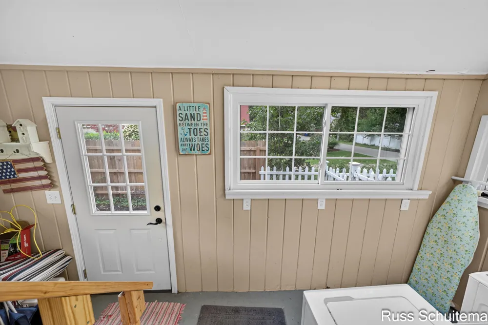 15831 Cherry Street Spring Lake, MI 49456