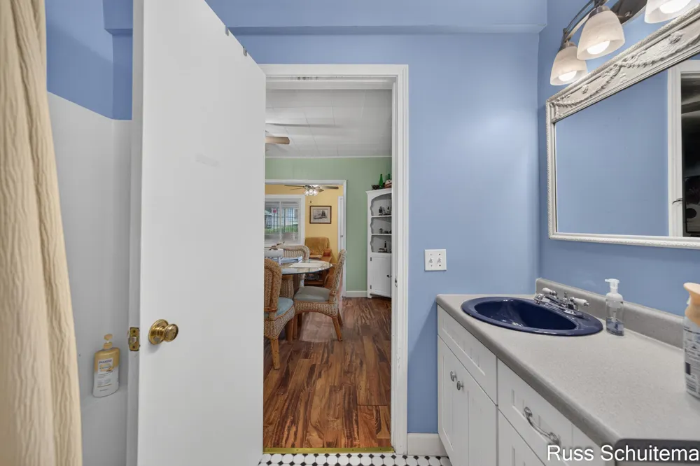 15831 Cherry Street Spring Lake, MI 49456