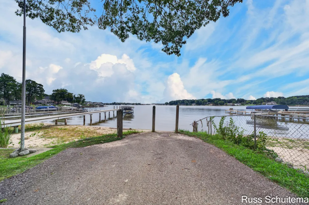 15831 Cherry Street Spring Lake, MI 49456