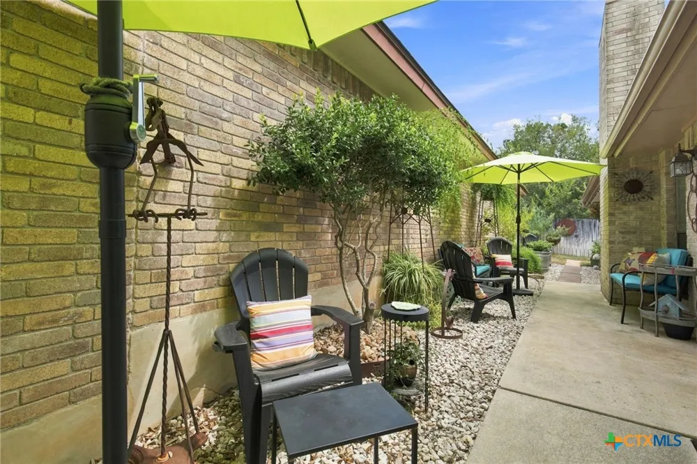 1217 Bluff Creek Circle New Braunfels, TX 78130