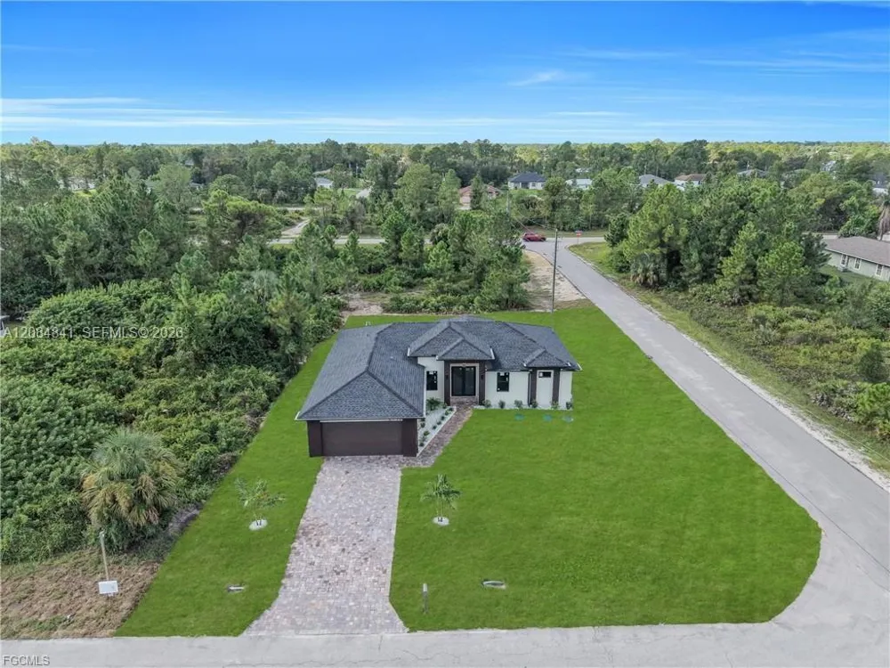 2719 33RD ST W Lehigh Acres, FL 33971