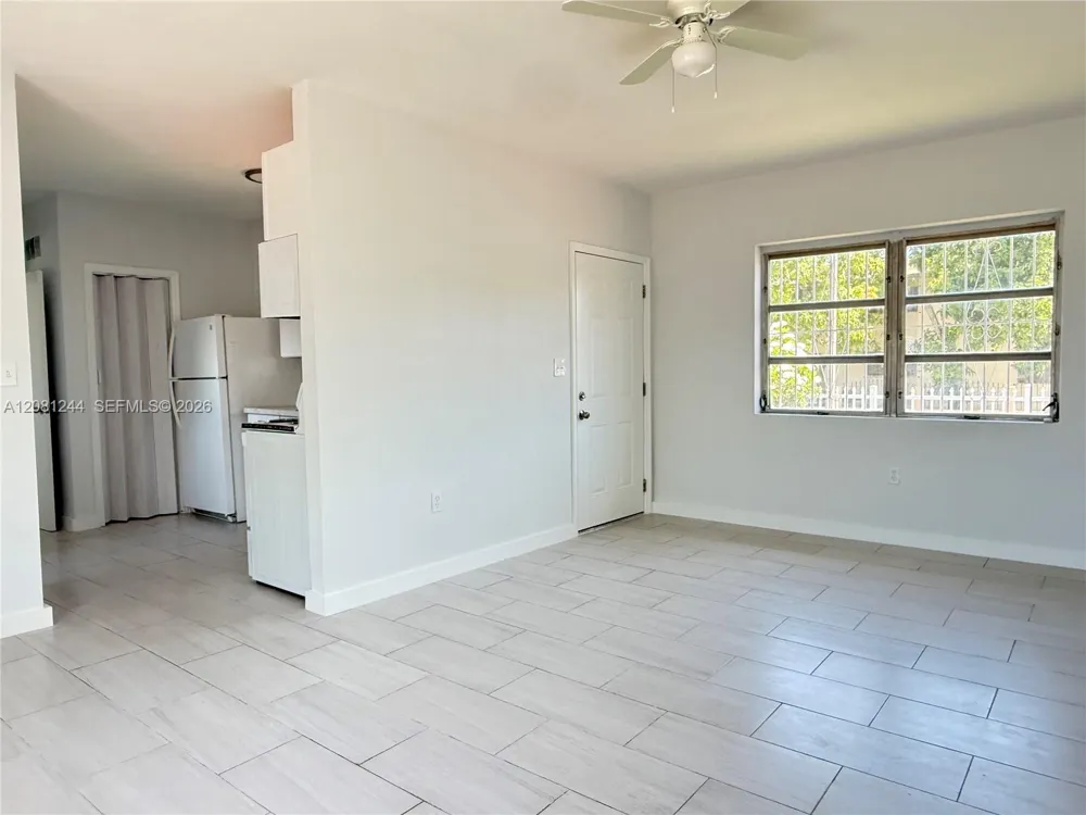 1060 SW 29th Ave #2901 Miami, FL 33135