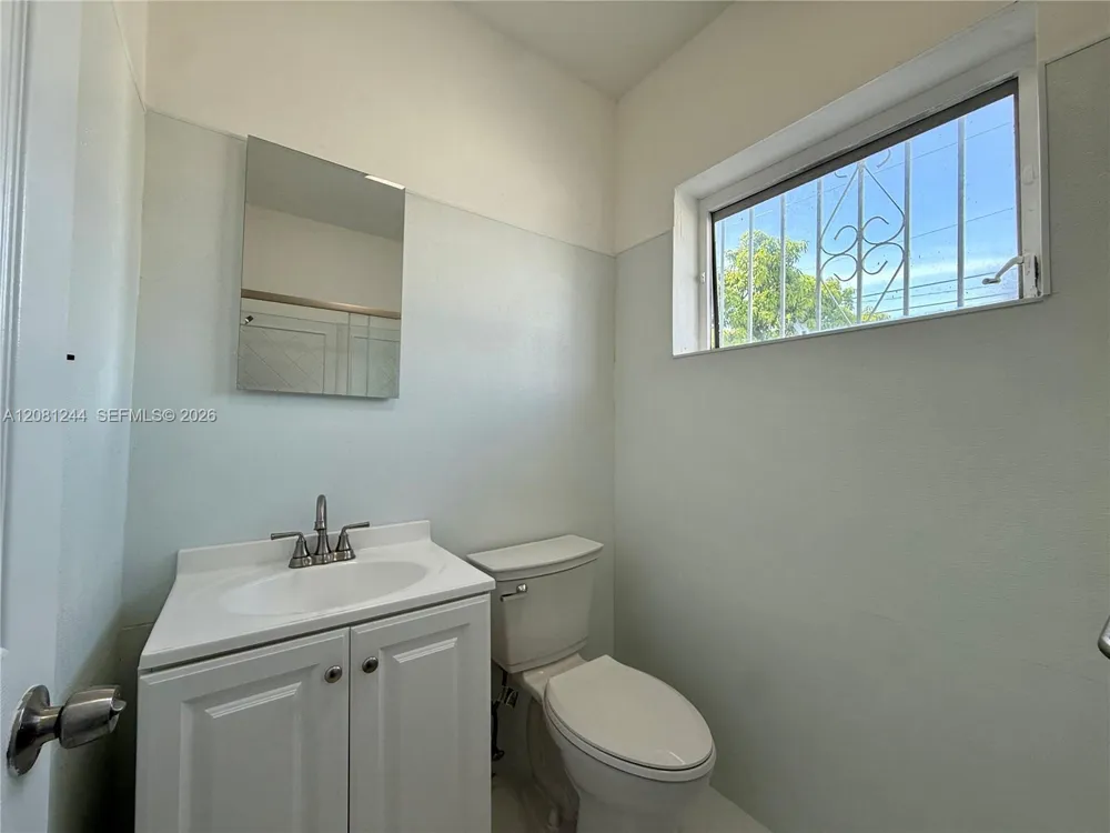 1060 SW 29th Ave #2901 Miami, FL 33135