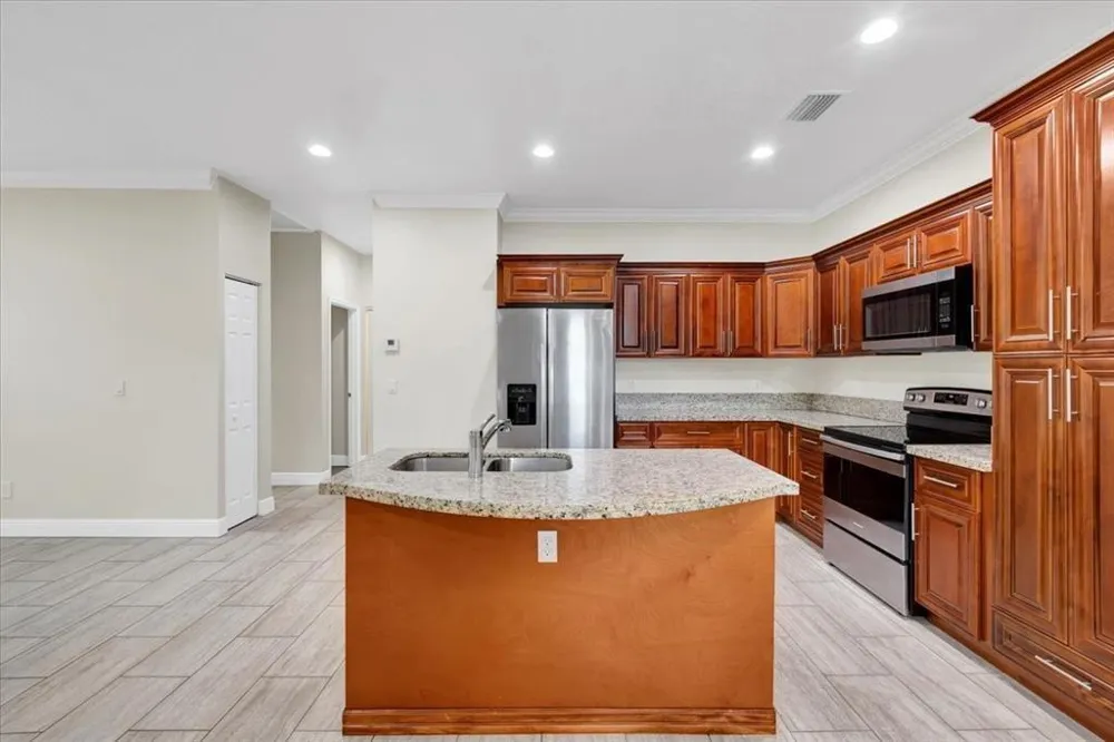 306 18th Court ##2 Fort Pierce, FL 34950