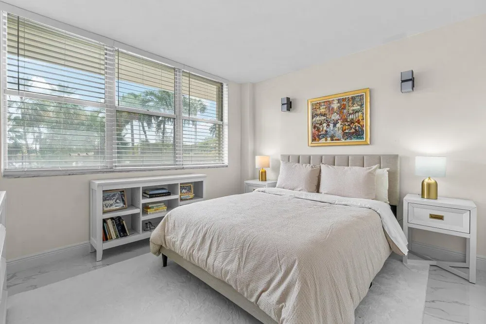 2600 Flagler Drive #102 West Palm Beach, FL 33407