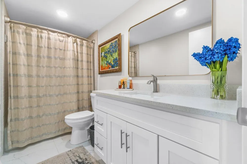 2600 Flagler Drive #102 West Palm Beach, FL 33407