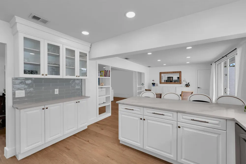 72 WILLOW ROAD Tequesta, FL 33469