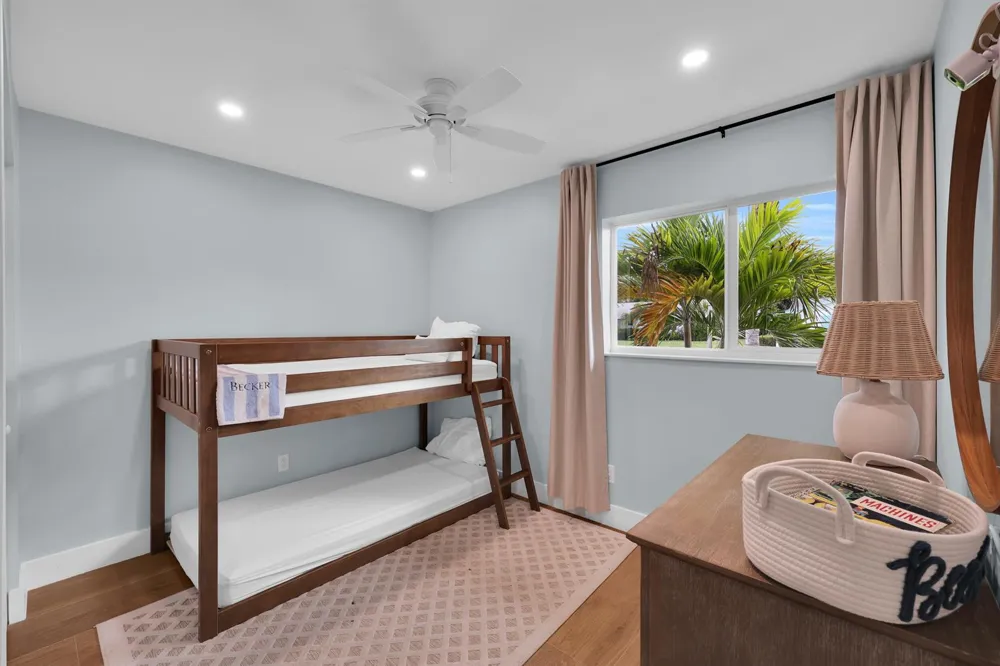 72 WILLOW ROAD Tequesta, FL 33469