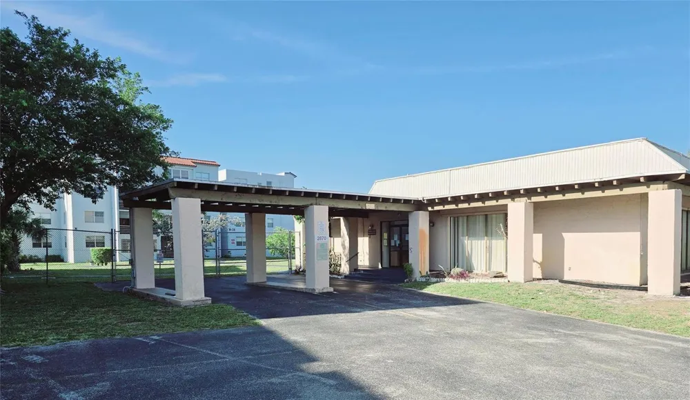 2860 SOMERSET DRIVE #317K Lauderdale Lakes, FL 33311