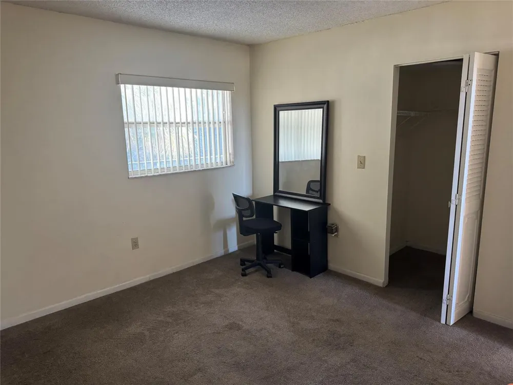 2860 SOMERSET DRIVE #317K Lauderdale Lakes, FL 33311