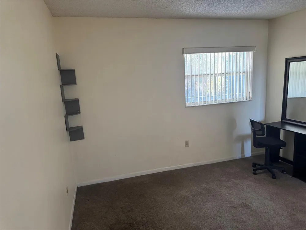 2860 SOMERSET DRIVE #317K Lauderdale Lakes, FL 33311