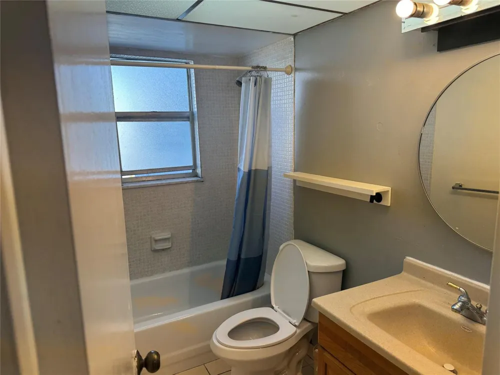 2860 SOMERSET DRIVE #317K Lauderdale Lakes, FL 33311