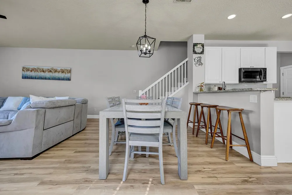 1106 Pinewood Lake Court 