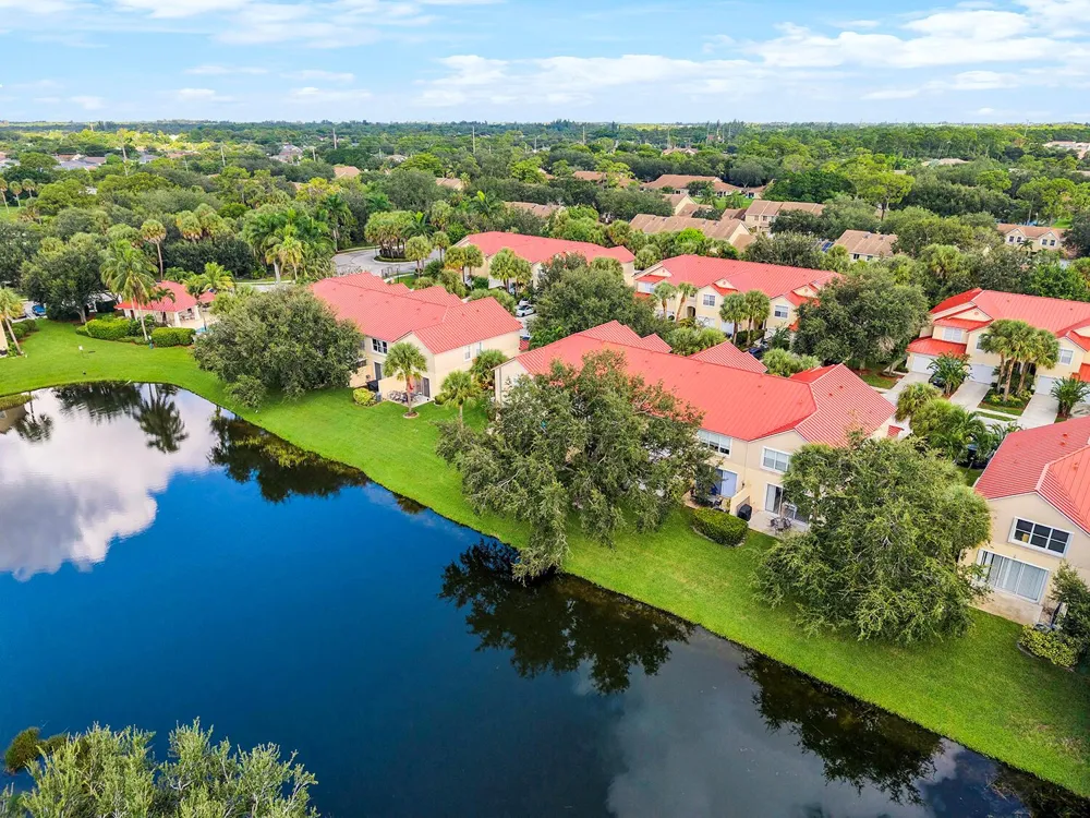 1106 Pinewood Lake Court 