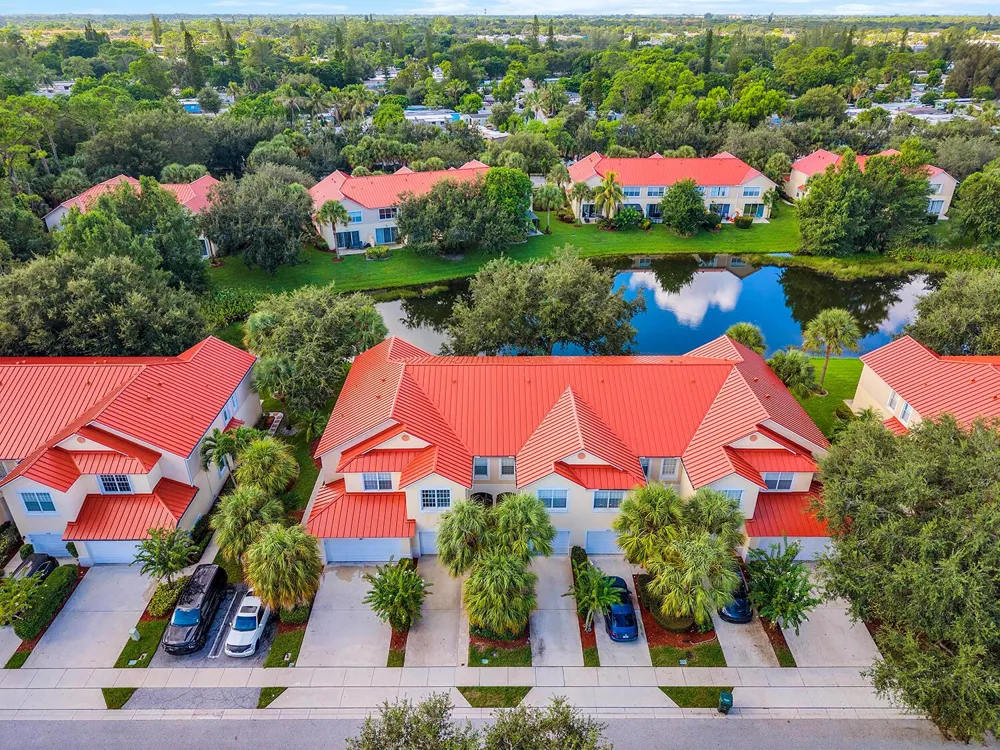 1106 Pinewood Lake Court 