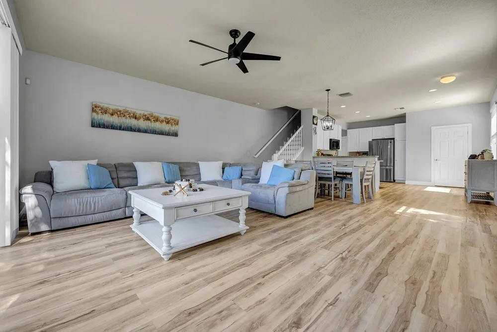 1106 Pinewood Lake Court 