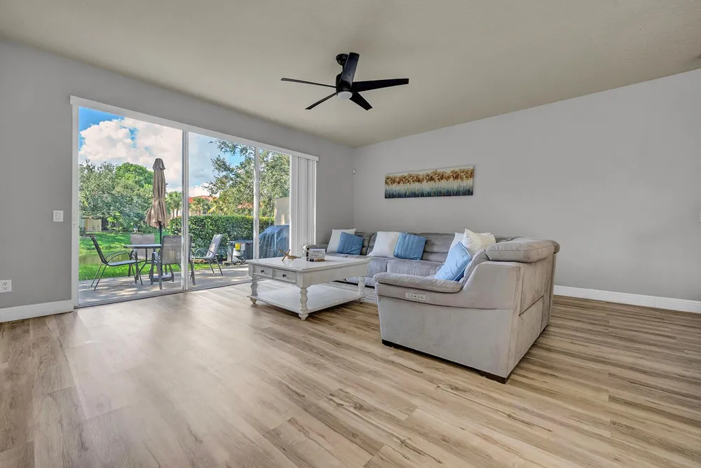 1106 Pinewood Lake Court 