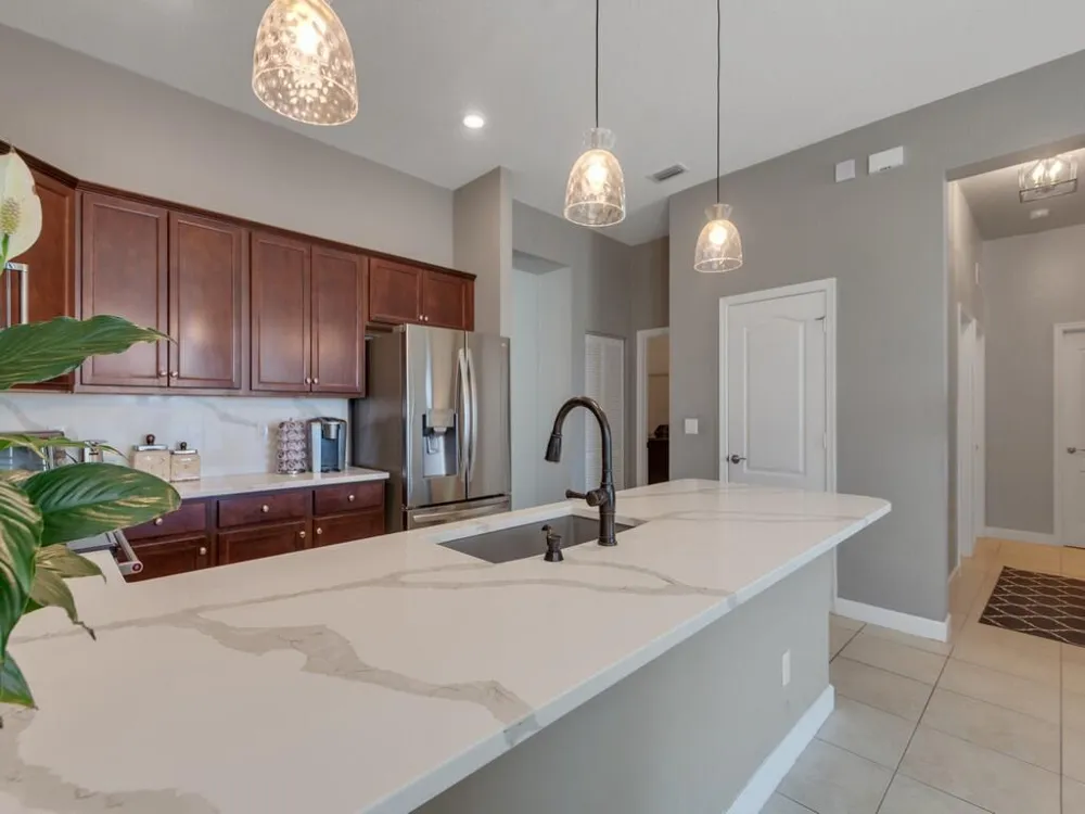 1804 BERKSHIRE CIRCLE SW Vero Beach, FL 32968