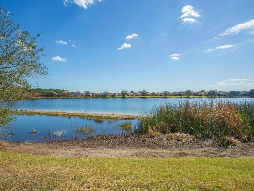 1804 BERKSHIRE CIRCLE SW Vero Beach, FL 32968