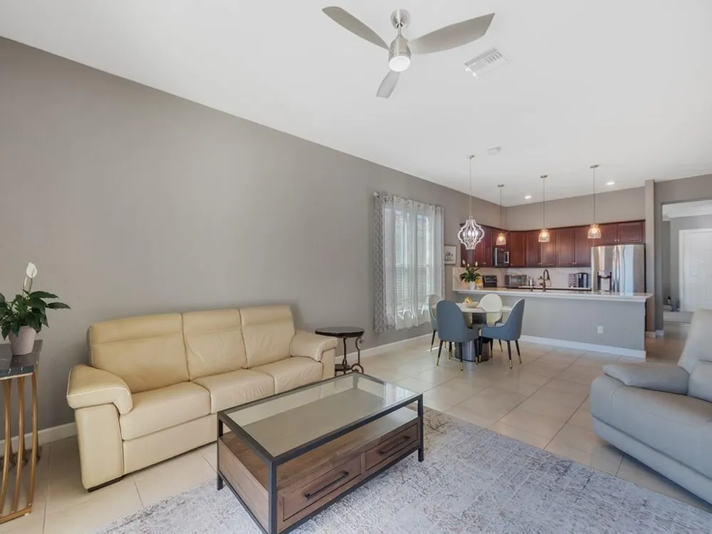 1804 BERKSHIRE CIRCLE SW Vero Beach, FL 32968