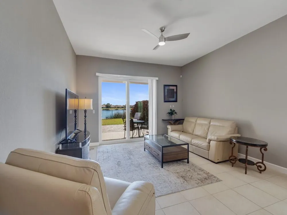 1804 BERKSHIRE CIRCLE SW Vero Beach, FL 32968