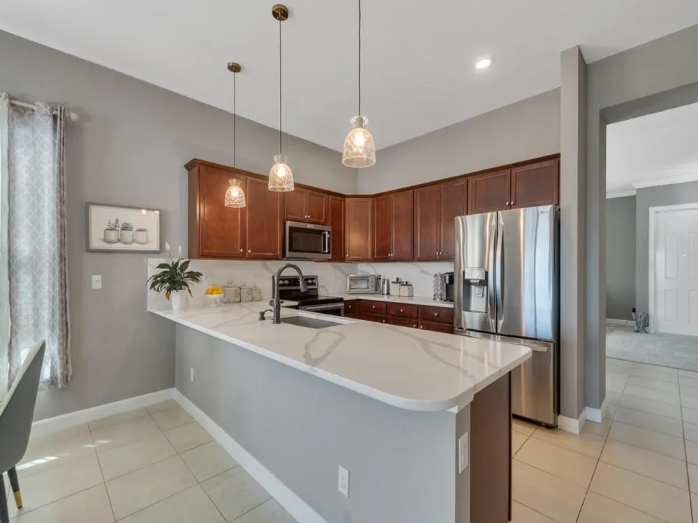 1804 BERKSHIRE CIRCLE SW Vero Beach, FL 32968
