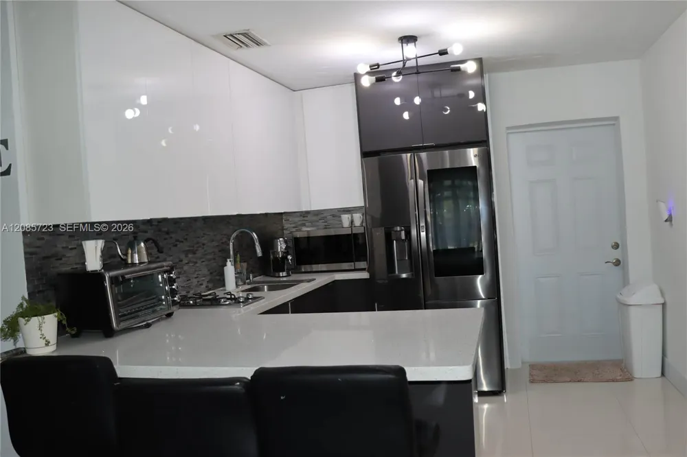 6506 SW 20th St Miramar, FL 33023