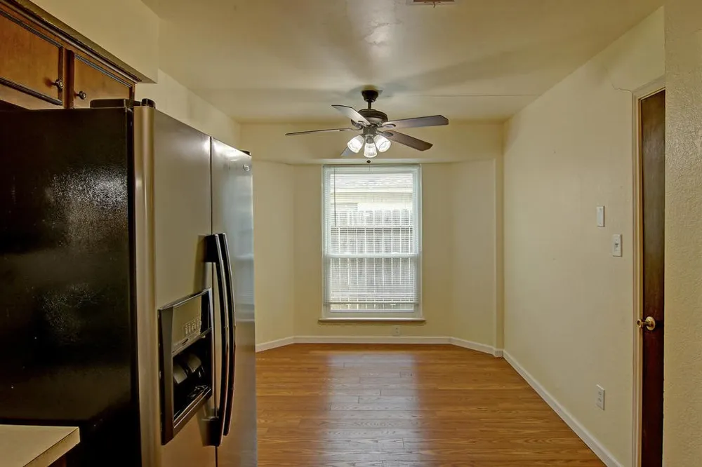 11401 Woodway Creek Drive Corpus Christi, TX 78410