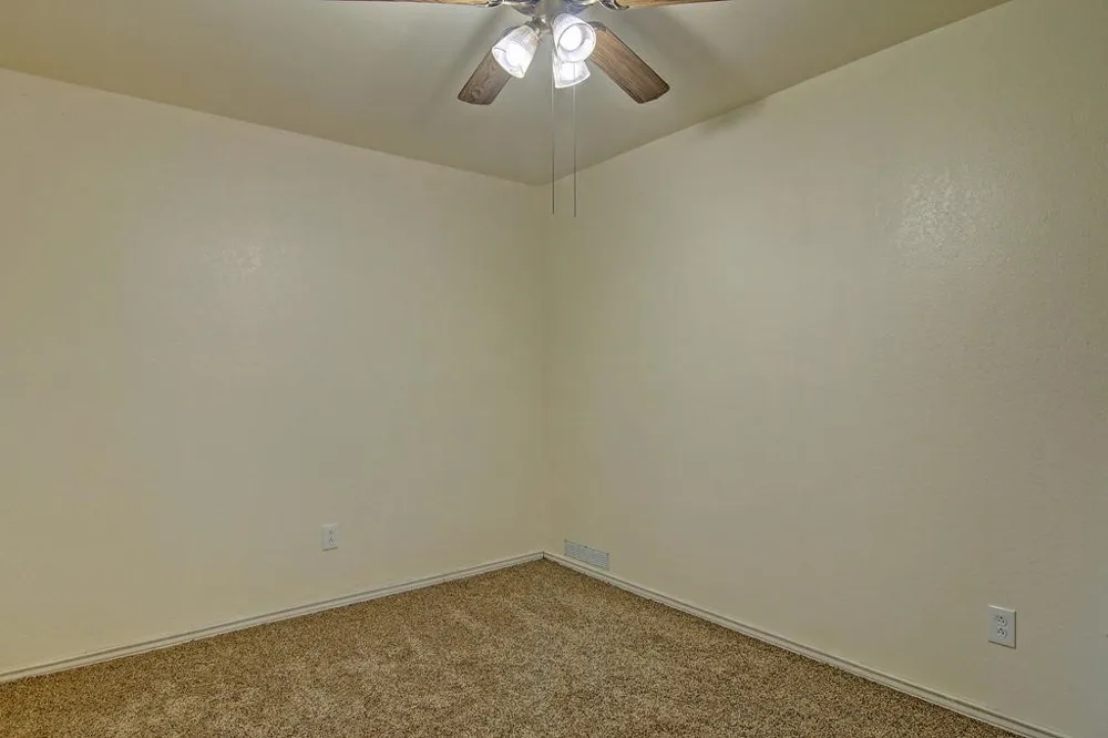 11401 Woodway Creek Drive Corpus Christi, TX 78410