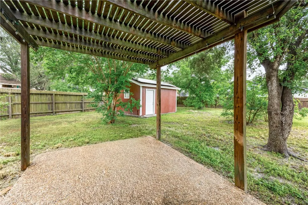11313 Red Creek Circle Corpus Christi, TX 78410