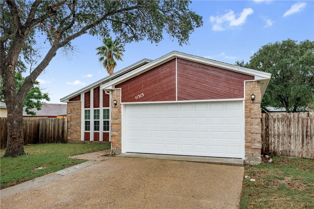 11313 Red Creek Circle Corpus Christi, TX 78410