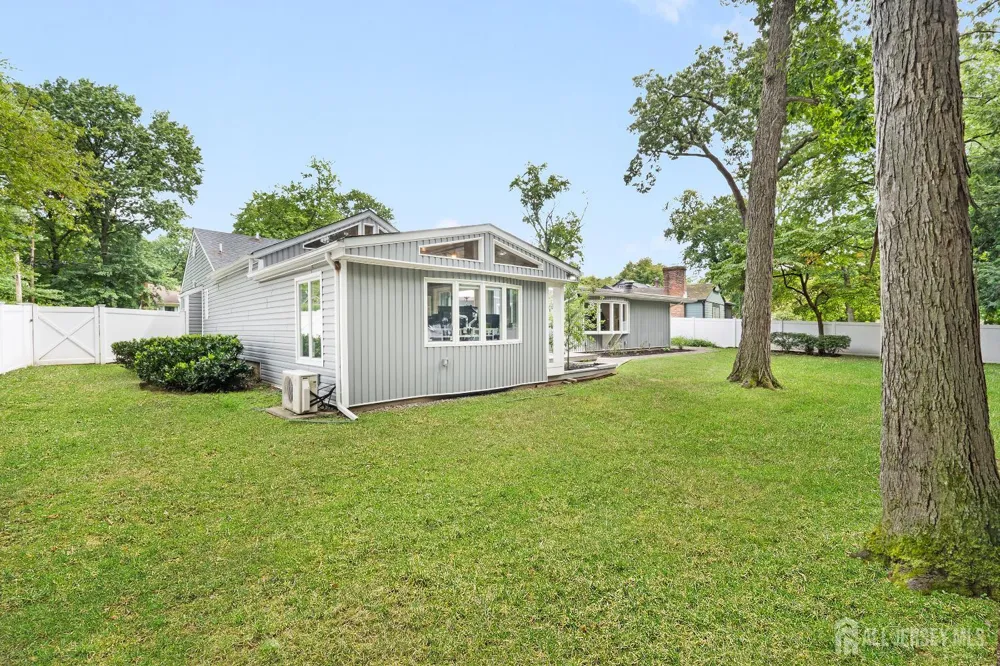 62 Pennington Road New Brunswick, NJ 08901