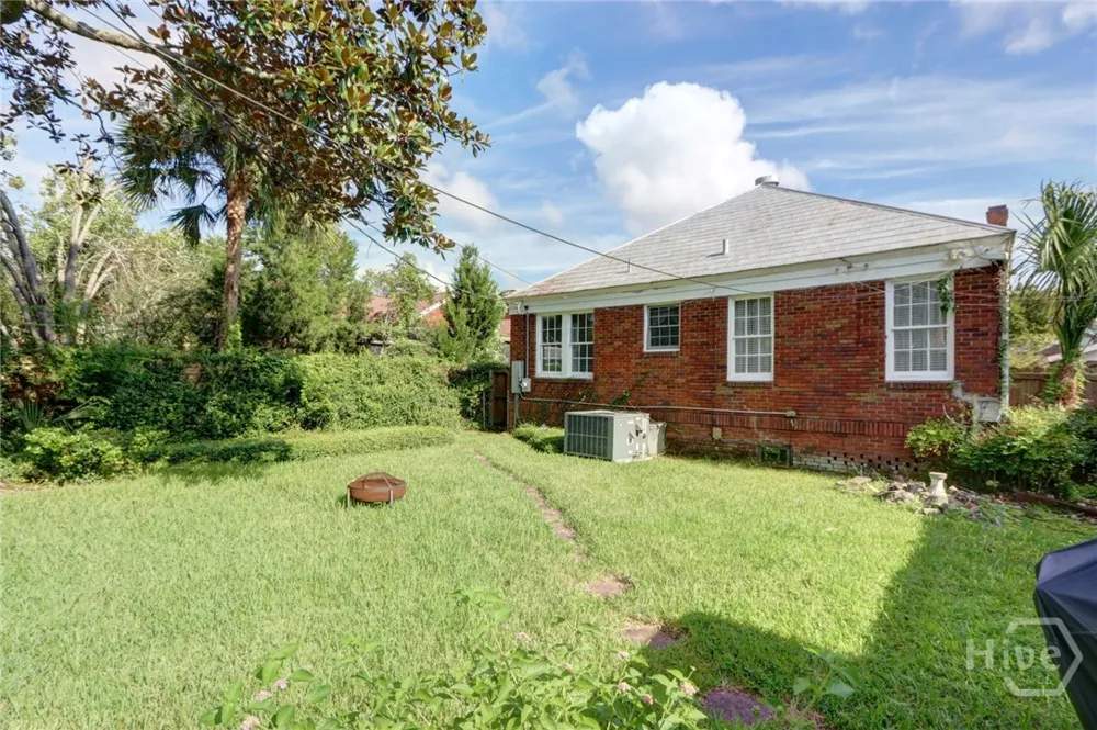 705 E 51st Street Savannah, GA 31405