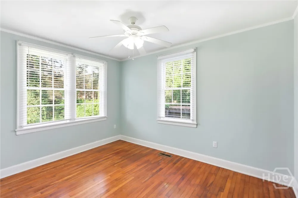 705 E 51st Street Savannah, GA 31405