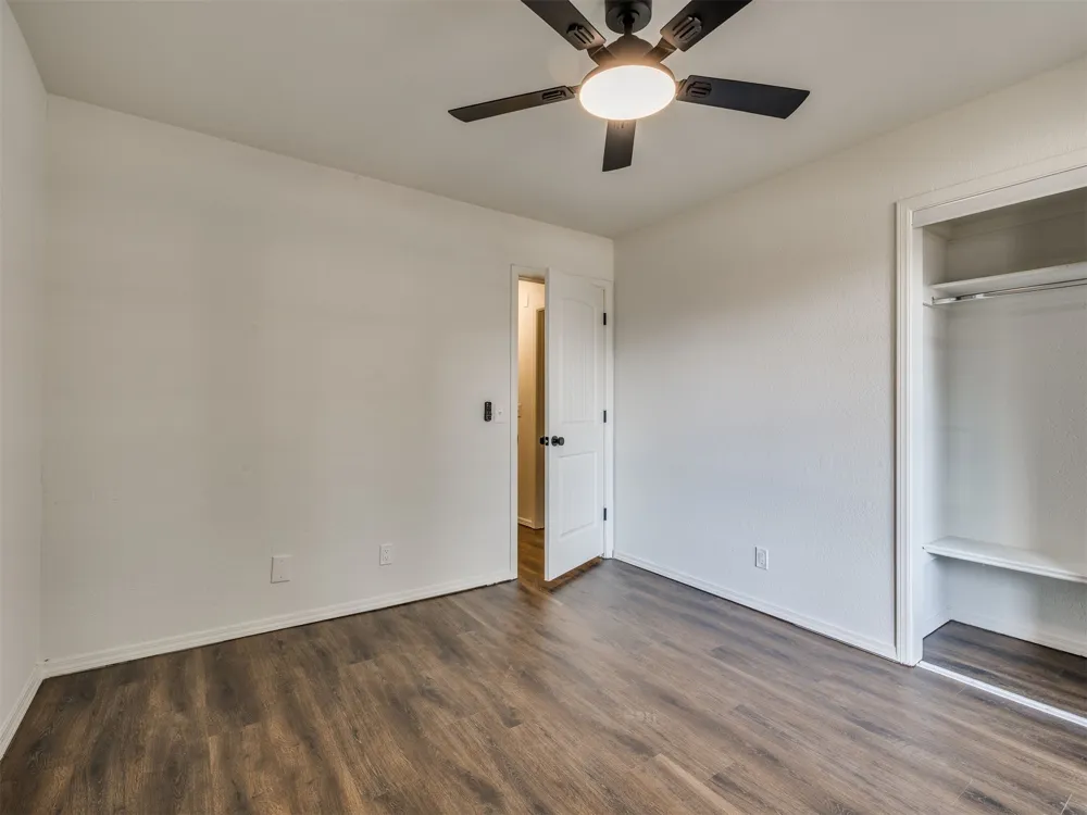 2604 E Reno Street S Broken Arrow, OK 74014