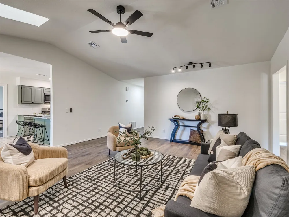 2604 E Reno Street S Broken Arrow, OK 74014