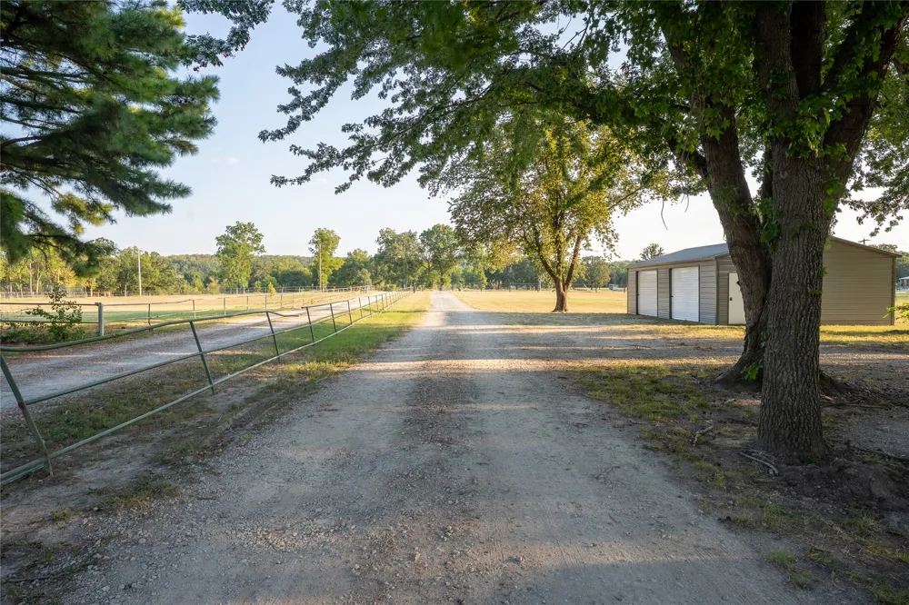 4763 Rock School Road S Sperry, OK 74073