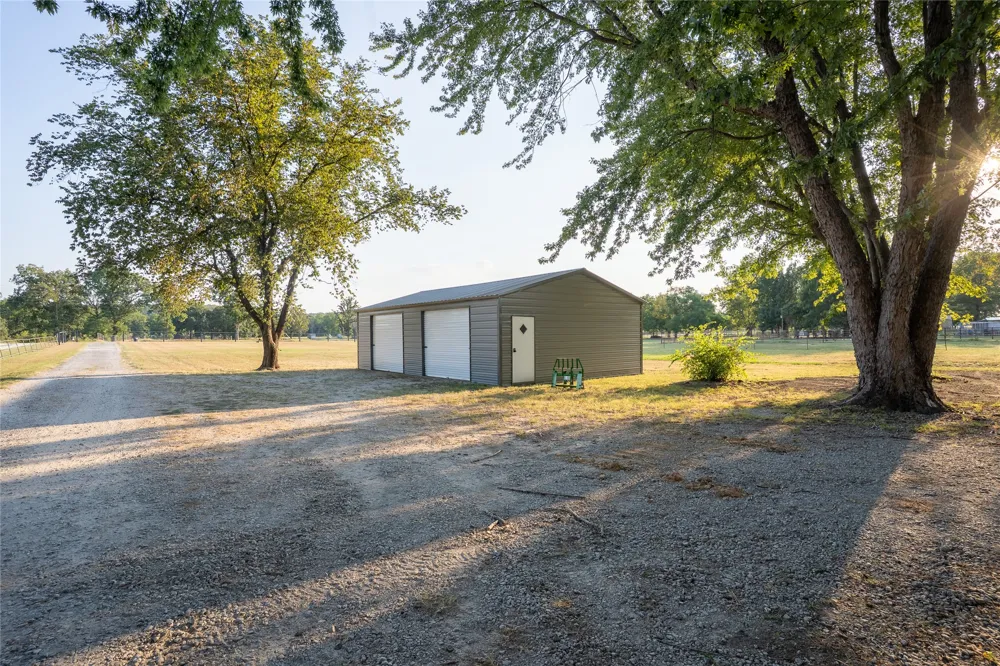 4763 Rock School Road S Sperry, OK 74073