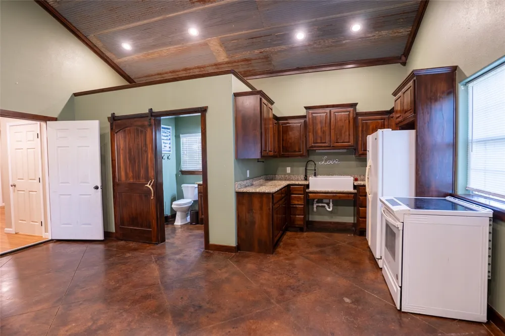 4763 Rock School Road S Sperry, OK 74073