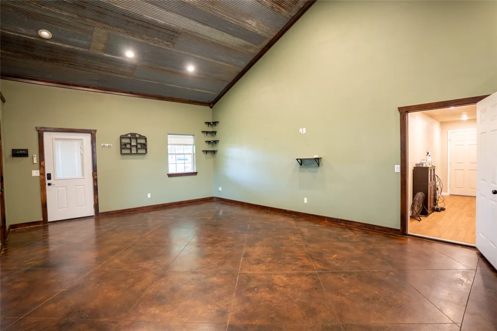 4763 Rock School Road S Sperry, OK 74073