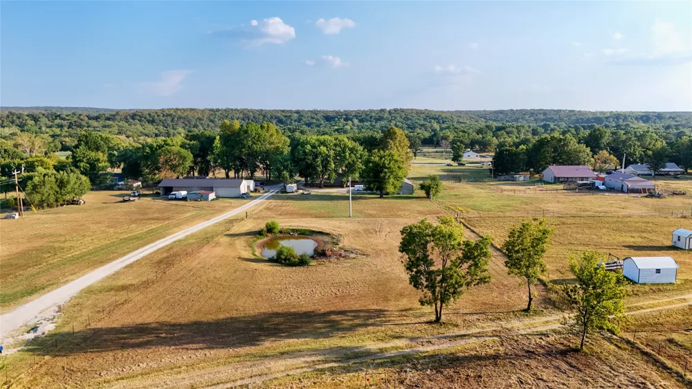 4763 Rock School Road S Sperry, OK 74073