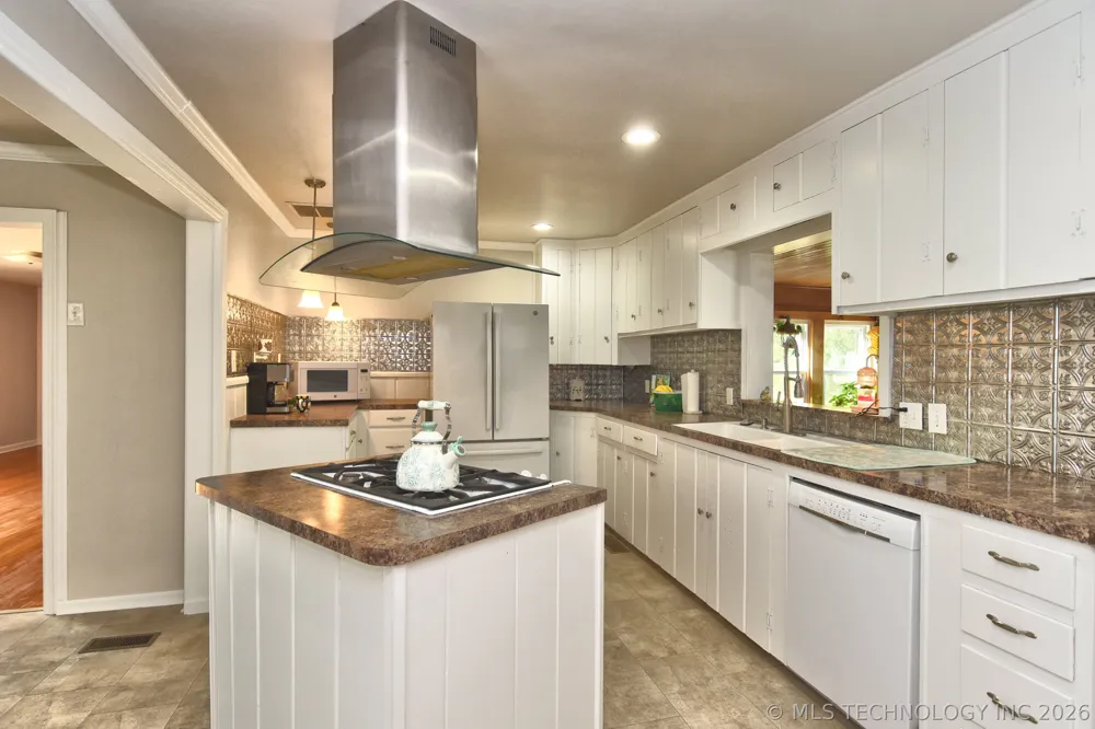 530 S 19th Street Collinsville, OK 74021