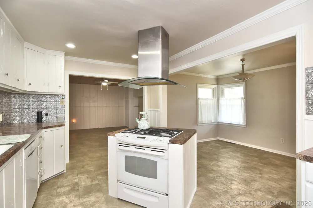 530 S 19th Street Collinsville, OK 74021